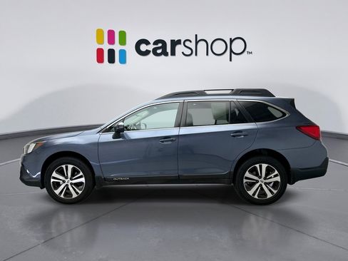Used 2018 Subaru Outback 3.6R Limited image 2