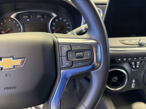 Used 2024 Chevrolet Blazer LT w/ Driver Confidence Package FWD image 17