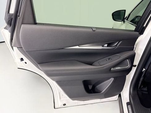 Used 2025 INFINITI QX60 Luxe w/ Cargo Package FWD image 25