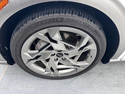 Used 2023 Genesis GV60 Performance w/ Cargo Package AWD/4WD image 3