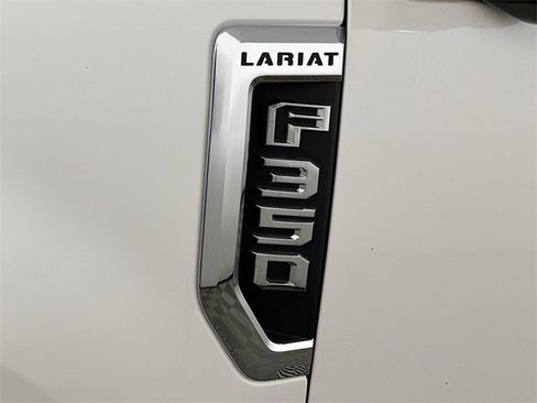 Used 2019 Ford F350 Lariat w/ Lariat Ultimate Package image 27