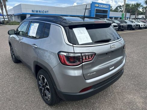 Used 2022 Jeep Compass Limited AWD/4WD image 14