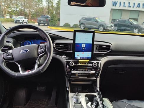 Used 2021 Ford Explorer ST w/ Equipment Group 401A image 9