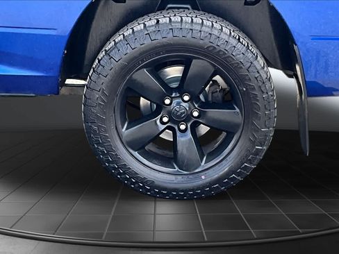Used 2019 RAM 1500 Express w/ Wheel & Sound Group AWD/4WD image 36