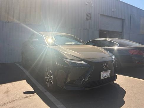 Used 2023 Lexus RZ 450e Premium w/ Technology Package AWD/4WD image 1