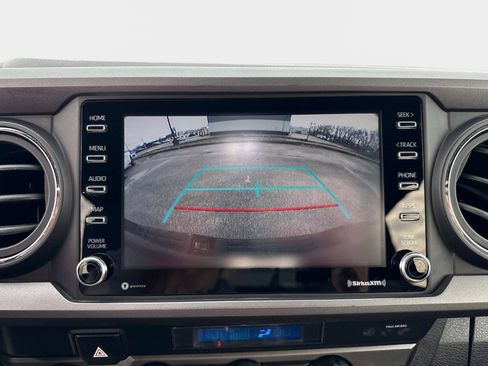 Used 2021 Toyota Tacoma TRD Sport image 25