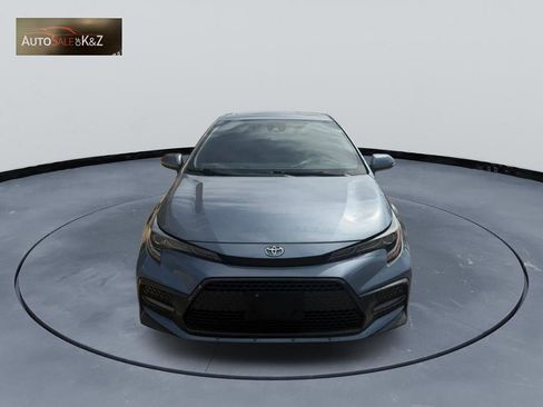 Used 2021 Toyota Corolla SE w/ SE Premium Package image 2