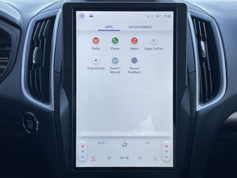 Used 2024 Ford Edge SEL w/ Convenience Package image 28