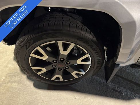 Used 2025 Toyota 4Runner TRD Sport Premium w/ Tow Technology Package image 11