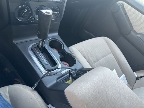 Used 2008 Ford Explorer Sport Trac XLT image 19