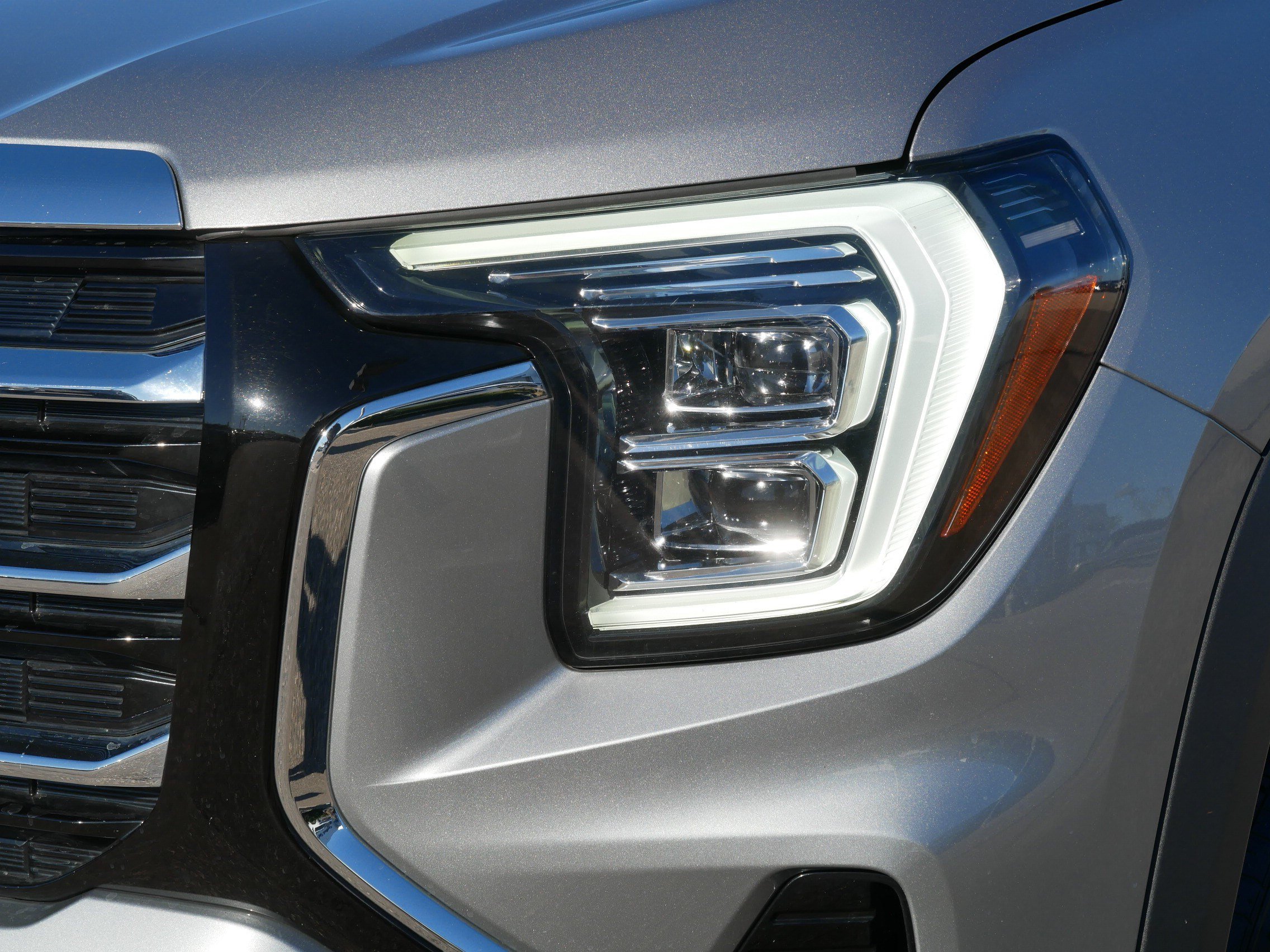 Used 2025 GMC Terrain Elevation AWD/4WD image 16