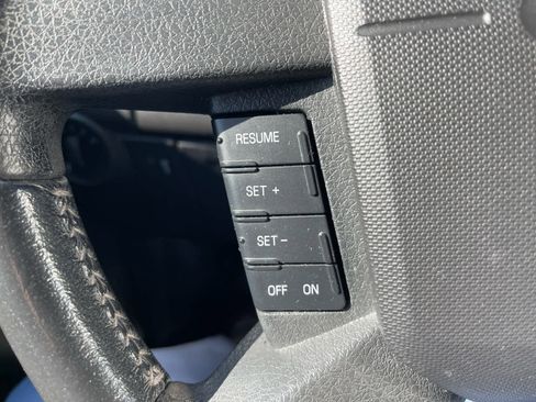 Used 2010 Ford Edge SEL AWD/4WD image 14