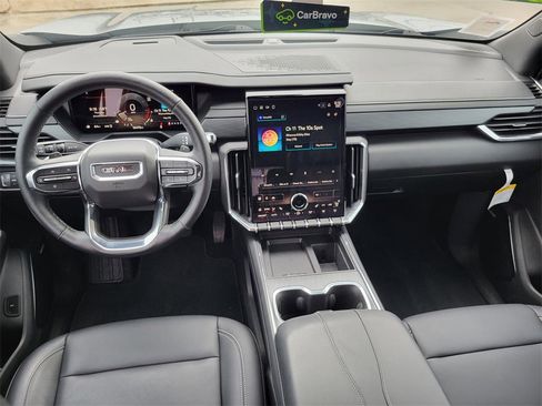 Used 2024 GMC Acadia Elevation w/ Black Edition image 14