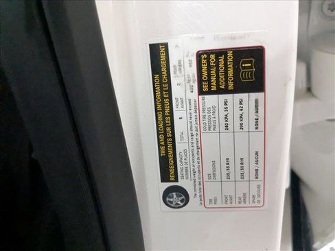 Used 2016 Mercedes-Benz GLC 300 image 25