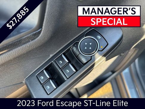 Used 2023 Ford Escape ST-Line Elite w/ Premium Technology Package image 11