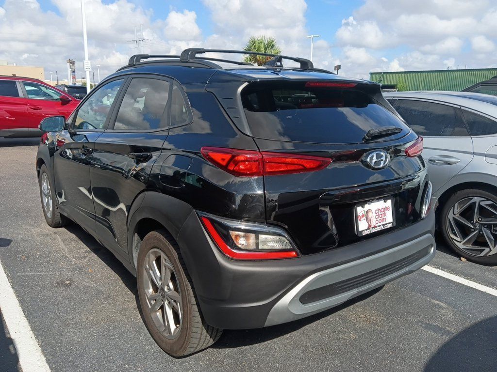 Used 2023 Hyundai Kona SEL w/ Convenience Package FWD image 7