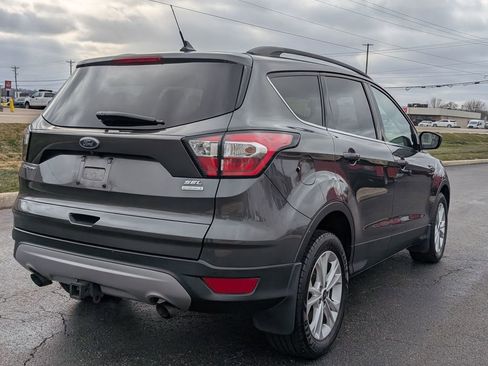 Used 2018 Ford Escape SEL image 7