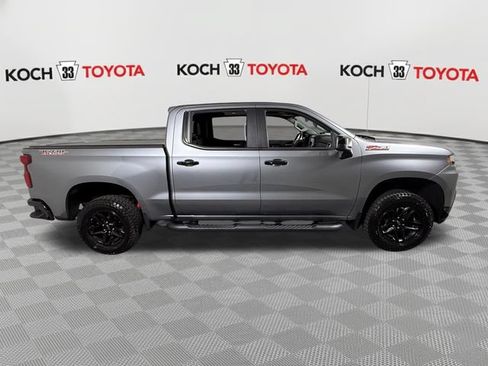 Used 2020 Chevrolet Silverado 1500 LT Trail Boss AWD/4WD image 9