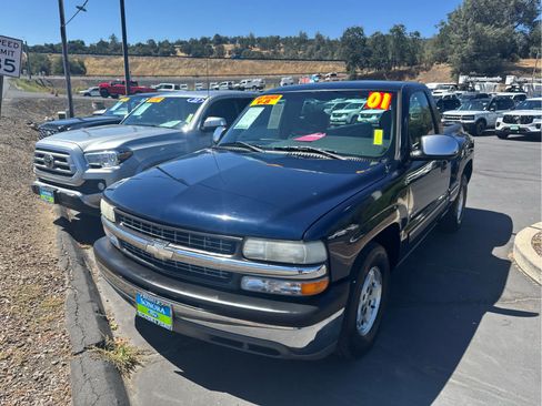 Used 2001 Chevrolet Silverado 1500 LS w/ Firm Ride Suspension Pkg RWD image 1