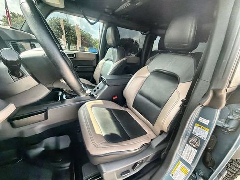 Used 2024 Ford Bronco Wildtrak AWD/4WD image 18