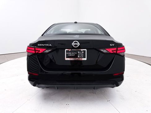 Used 2021 Nissan Sentra SV image 16