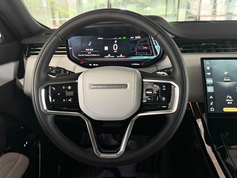 New 2026 Land Rover Range Rover Sport SE AWD/4WD image 15
