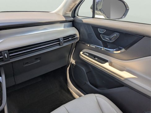 Used 2020 Lincoln Corsair FWD image 16