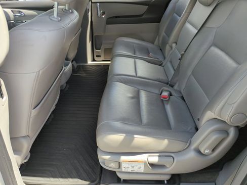 Used 2014 Honda Odyssey EX-L image 14