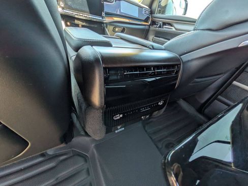 Used 2023 Jeep Grand Wagoneer 4WD image 25