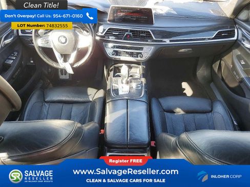 Used 2016 BMW 740i image 11