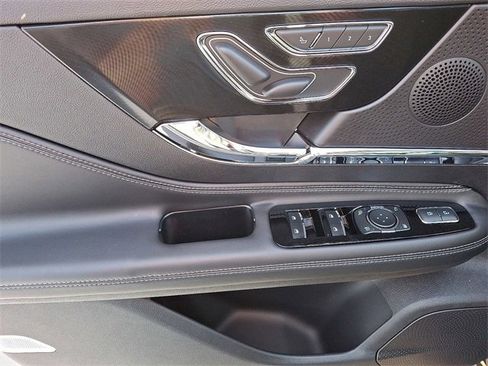 New 2026 Lincoln Corsair Premiere image 13