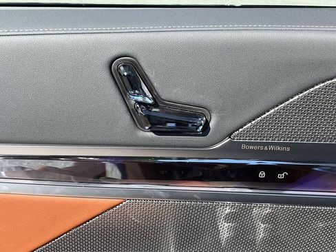 New 2026 BMW 760i xDrive w/ Executive Package image 12