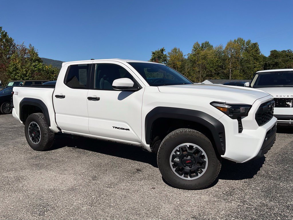 Used 2026 Toyota Tacoma TRD Off-Road AWD/4WD 360° Tour