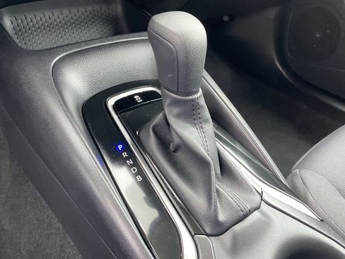 Used 2025 Toyota Corolla LE image 32