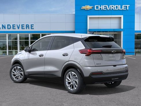 New 2027 Chevrolet Bolt LT w/ Comfort Package FWD image 5