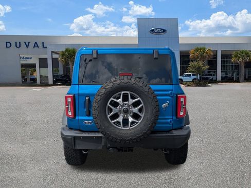 New 2025 Ford Bronco Badlands image 4