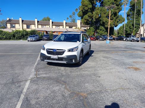 Used 2022 Subaru Outback Touring XT w/ Popular Package #2 image 3