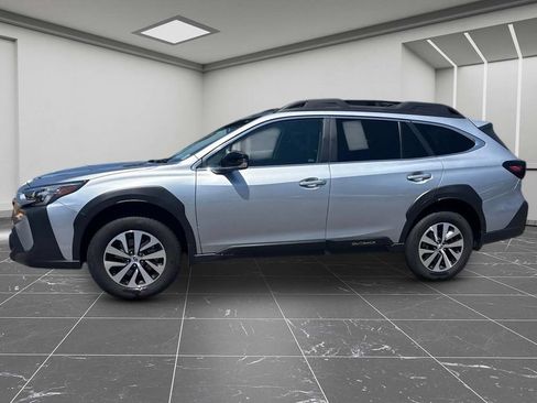 Certified 2025 Subaru Outback Premium AWD/4WD image 8