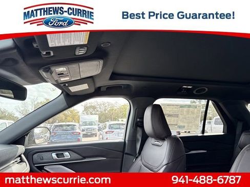 New 2026 Ford Explorer Platinum image 10