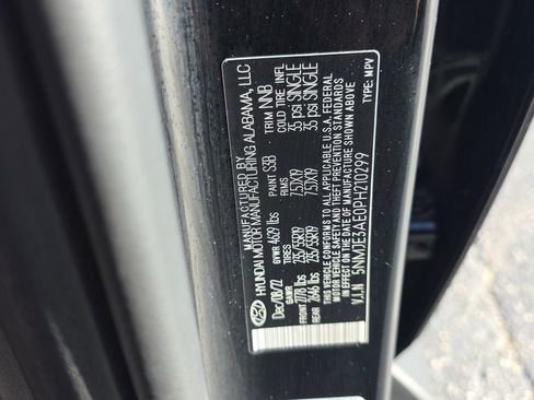 Used 2023 Hyundai Tucson Limited w/ Cargo Package FWD image 25