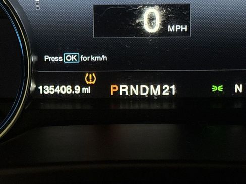 Used 2015 Ford F150 Lariat image 40