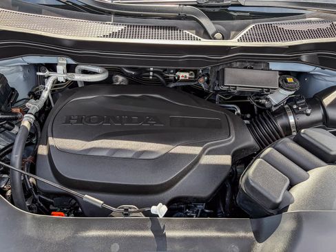 Used 2024 Honda Ridgeline Sport image 25