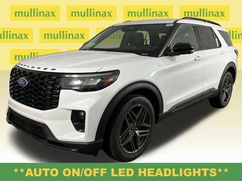 New 2026 Ford Explorer ST-Line w/ ST-Line Street Pack image 15