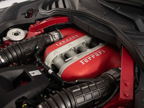 Certified 2025 Ferrari Purosangue AWD/4WD image 39