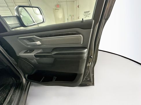 Used 2022 RAM 1500 Big Horn AWD/4WD image 31