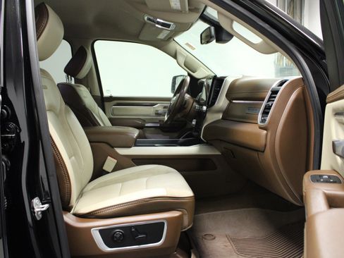 Used 2020 RAM 1500 Laramie image 16