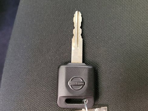 Used 2024 Nissan Versa S w/ S Plus Package image 32