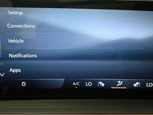 Used 2026 Buick Envision Sport Touring AWD/4WD image 32