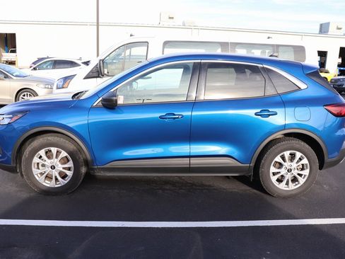 Used 2023 Ford Escape Active image 2
