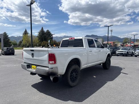 Used 2016 RAM 2500 Laramie AWD/4WD image 5